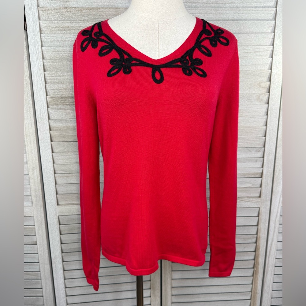 CRAZY HORSE Women's Red V Neck Sweater with Black Scroll Neckline-Medium